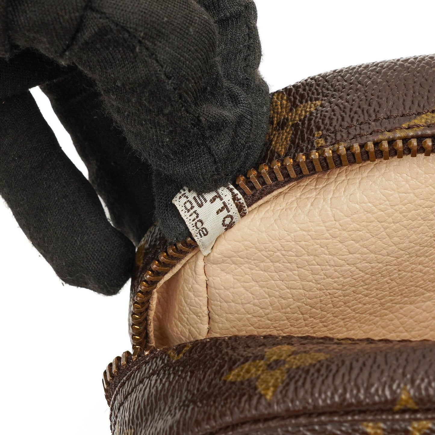 Louis Vuitton Trousse Toilette 23 Monogram Canvas Cosmetic Bag