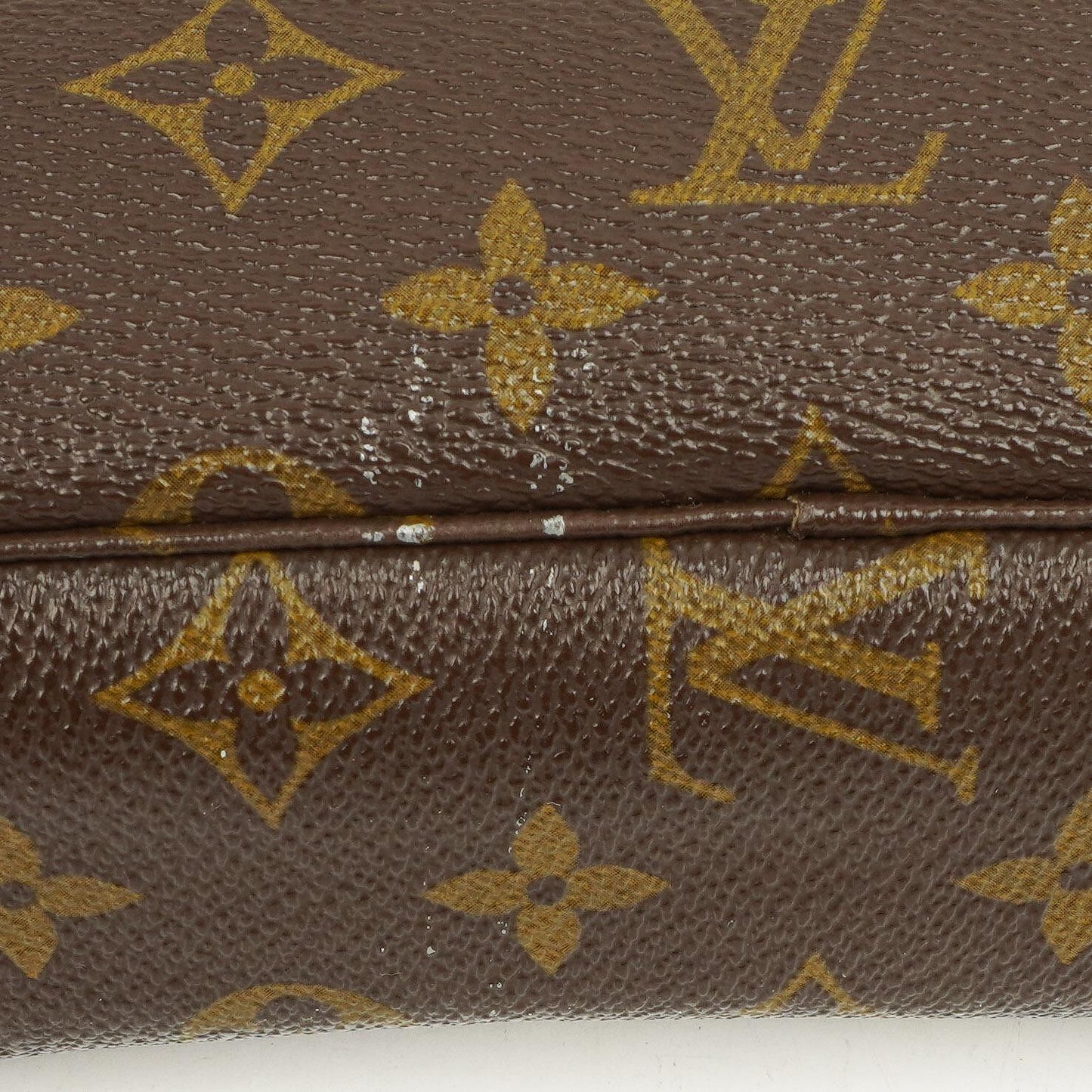 Louis Vuitton Trousse Toilette 23 Monogram Canvas Cosmetic Bag