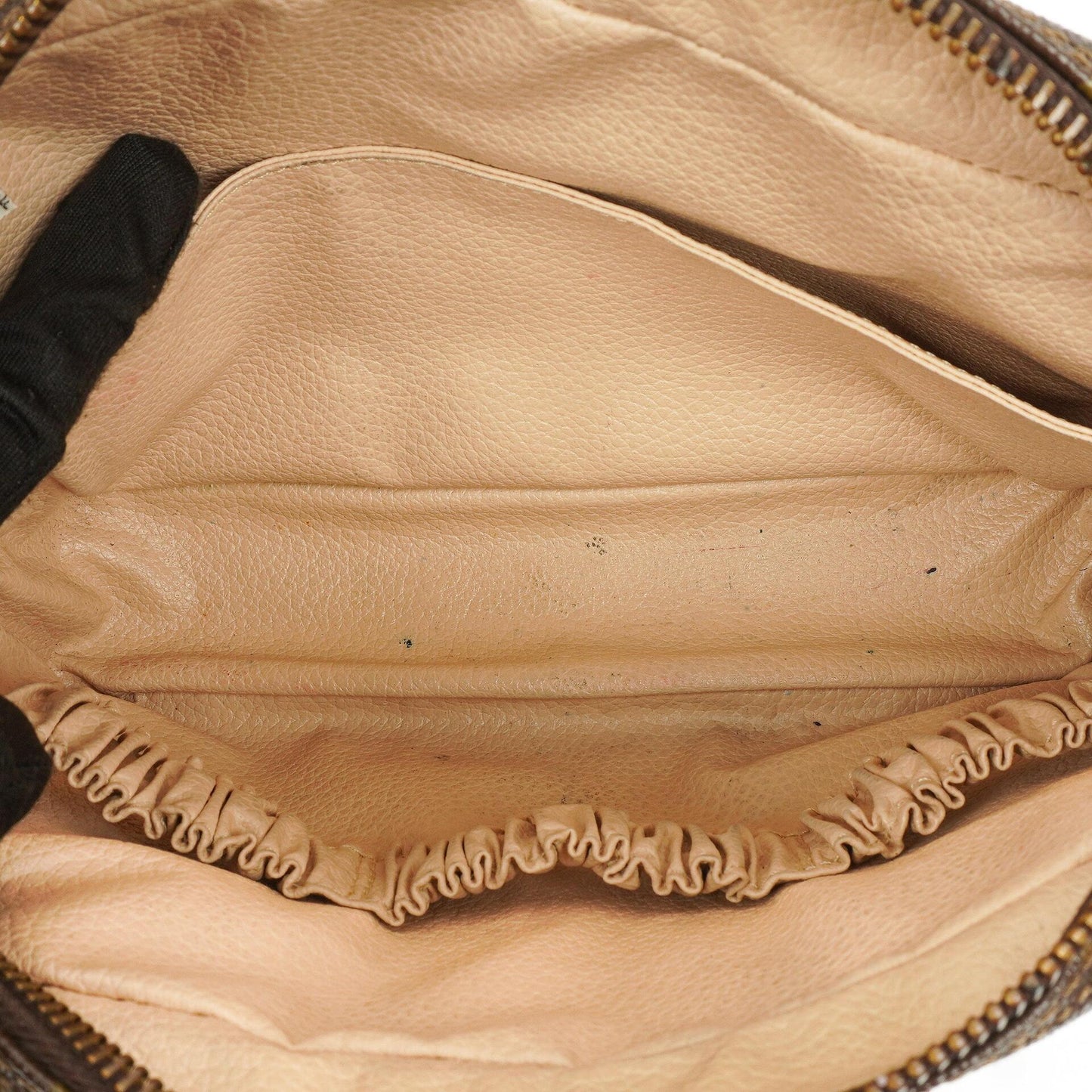 Louis Vuitton Trousse Toilette 23 Monogram Canvas Cosmetic Bag