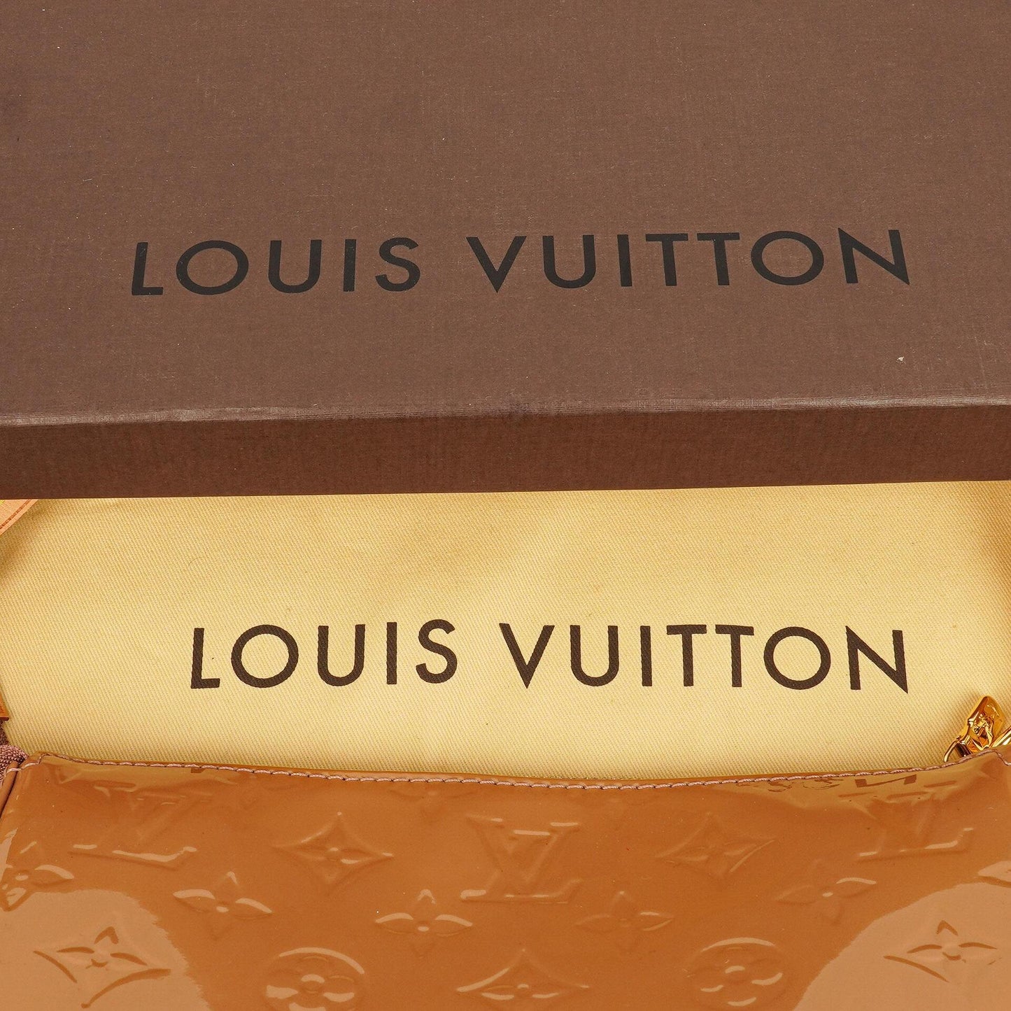 Louis Vuitton Vernis Pochette Accessories NM Rose Velours