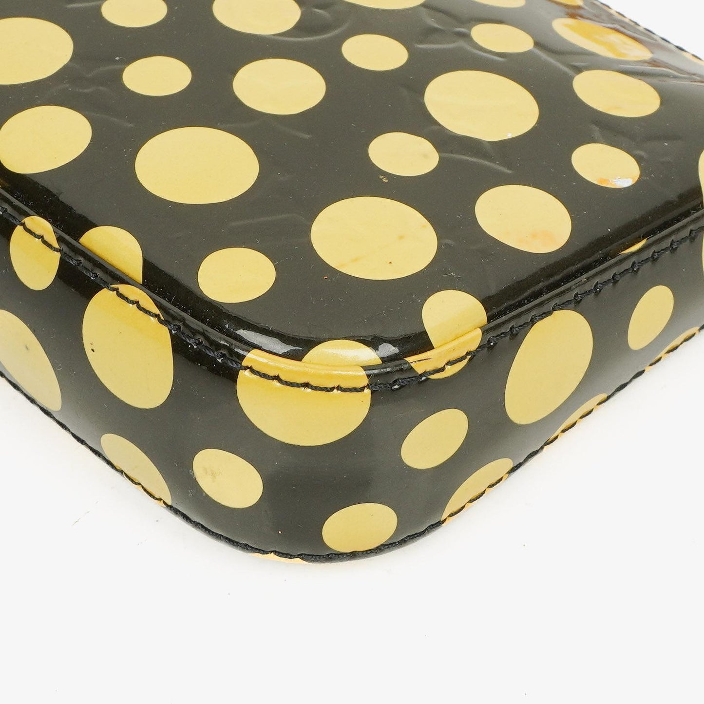 Louis Vuitton Yayoi Kusama Infinity Dots Black/Yellow Vernis Pochette Accessoires