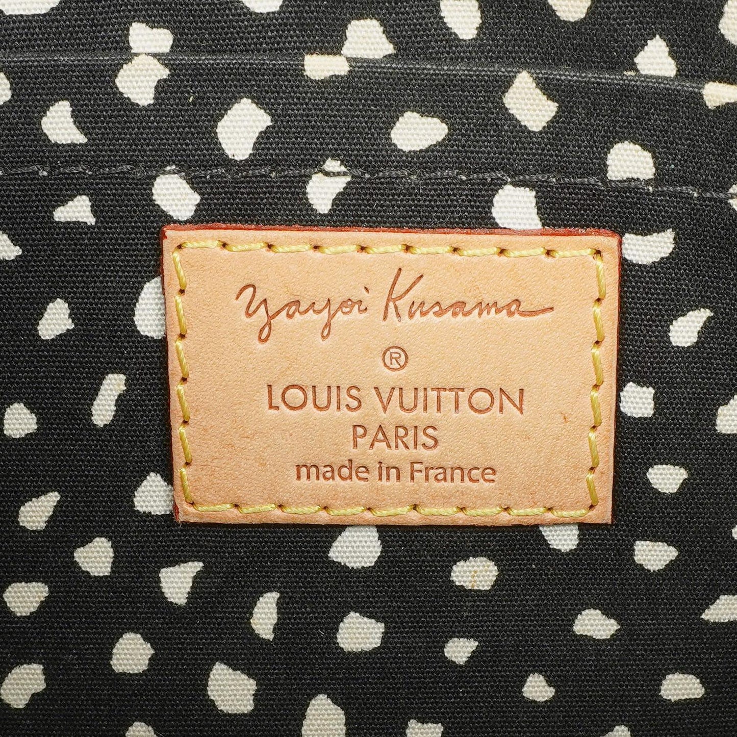 Louis Vuitton Yayoi Kusama Infinity Dots Black/Yellow Vernis Pochette Accessoires