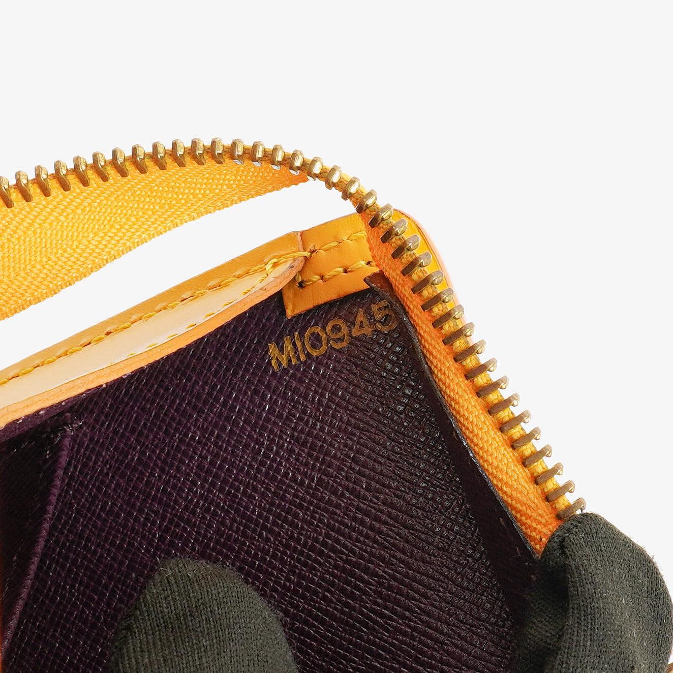 Louis Vuitton Yellow EPI Leather Sac Triangle Bag