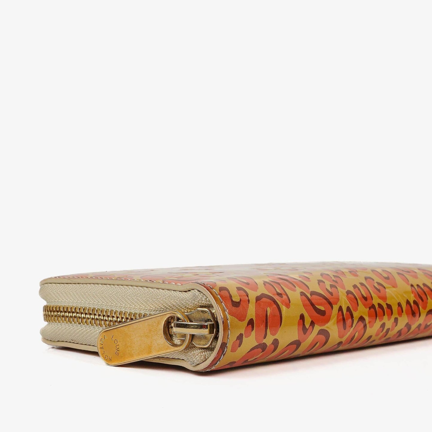 Louis Vuitton Zippy Leopard Print Vernis Blanc Corail Wallet