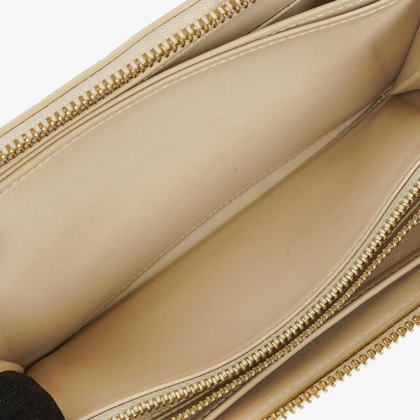 Louis Vuitton Zippy Leopard Print Vernis Blanc Corail Wallet