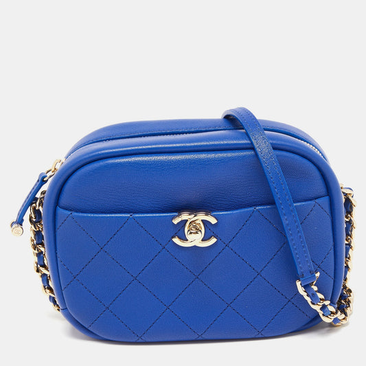 Chanel Small Crossbody Bag - Ewore Bags
