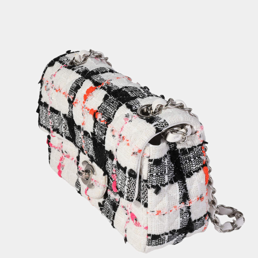Chanel Classic Flap Shoulder Bag - Ewore Bags