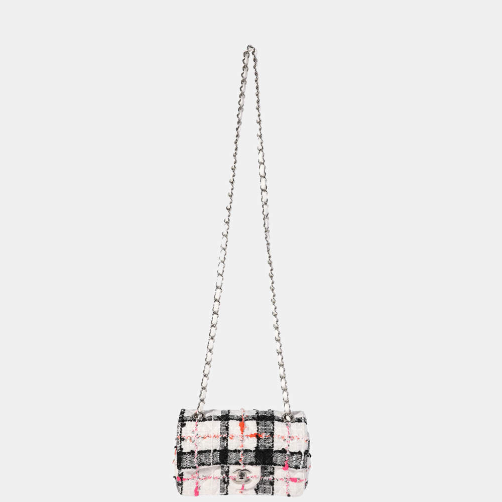 Chanel Classic Flap Shoulder Bag - Ewore Bags