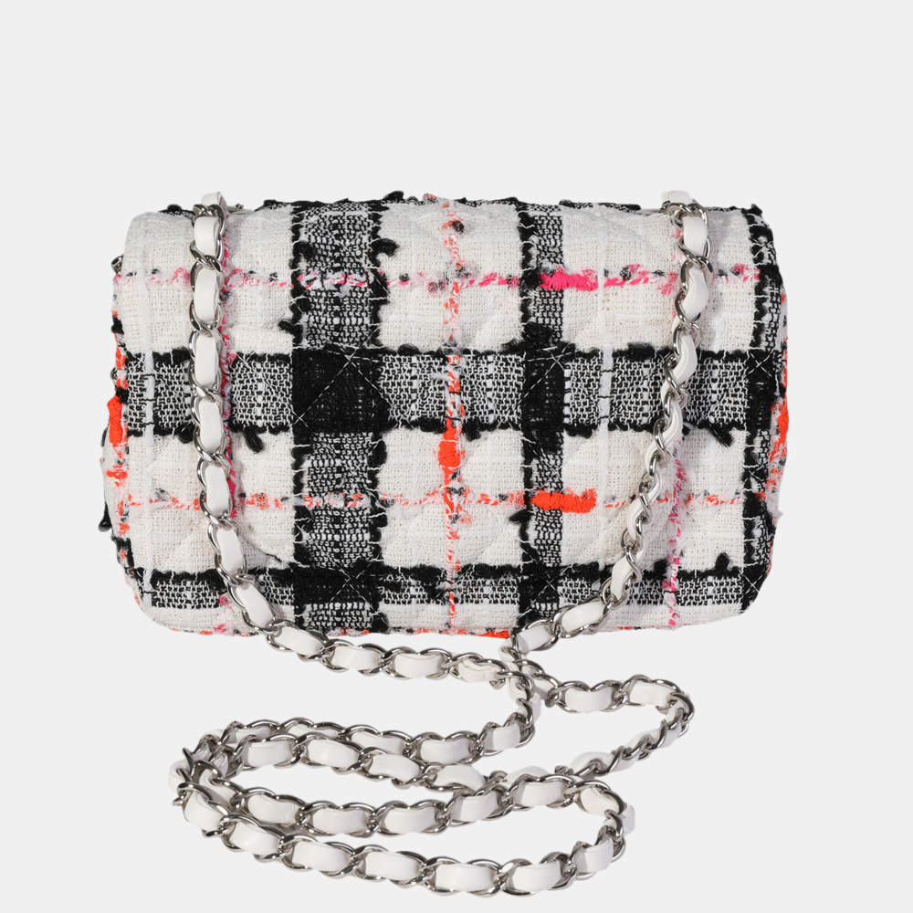 Chanel Classic Flap Shoulder Bag - Ewore Bags