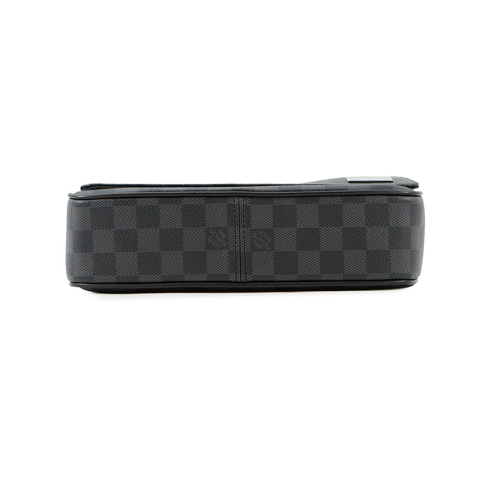 LOUIS VUITTON District PM NV3 BlackN42710 Damier Graphite