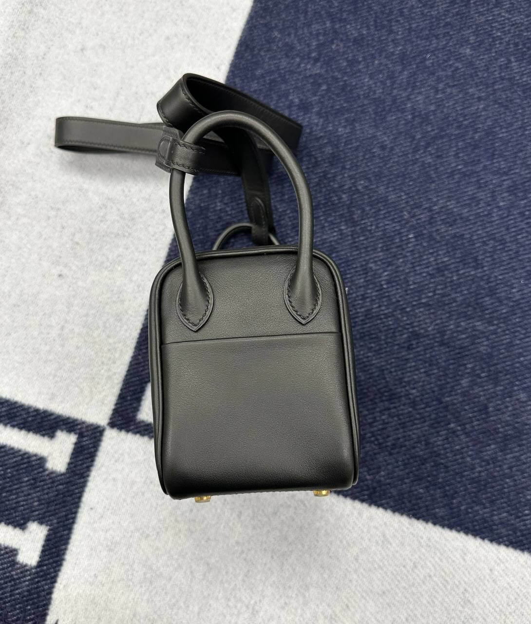 Luxury Hermes Lindy mini bag black