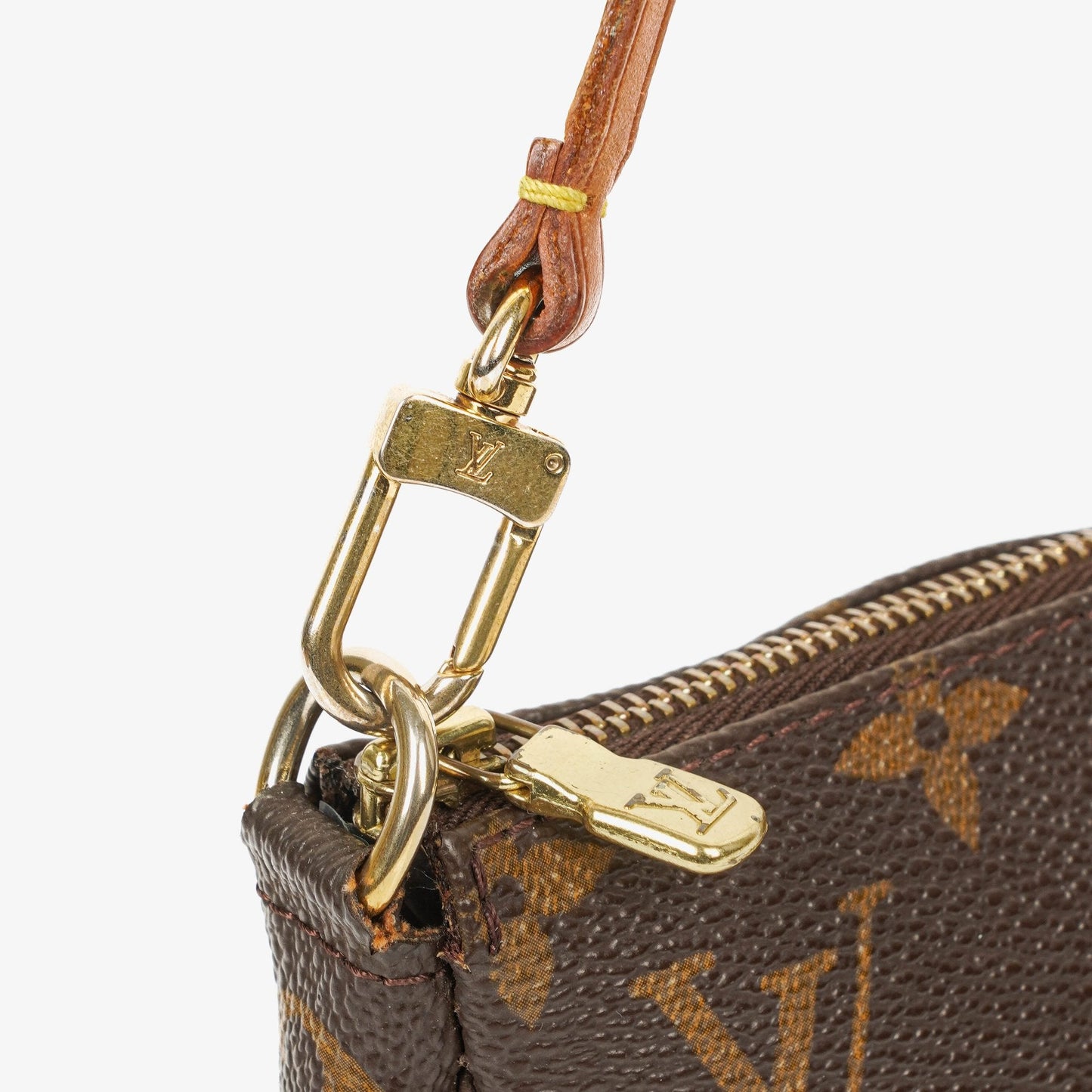 Pochette Accessoires Louis Vuitton Monogram Canvas Clutch Bag
