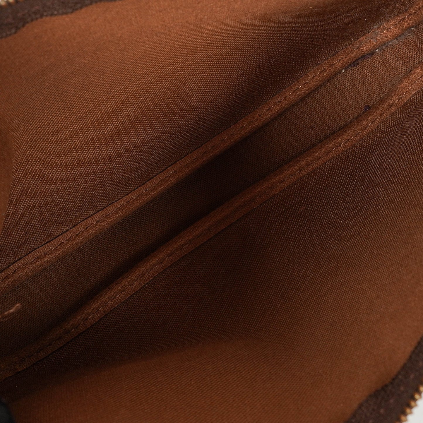 Pochette Accessoires Louis Vuitton Monogram Canvas Clutch Bag