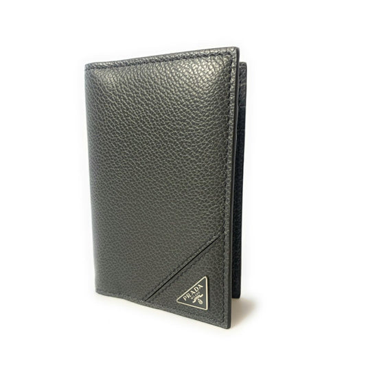 Prada Men's Vitello Micro Grain Grey Leather Vertical Card Holder