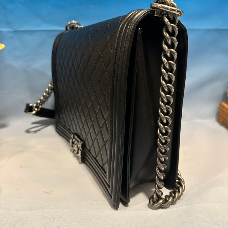 Chanel Boy Shoulder Bag - Ewore Bags