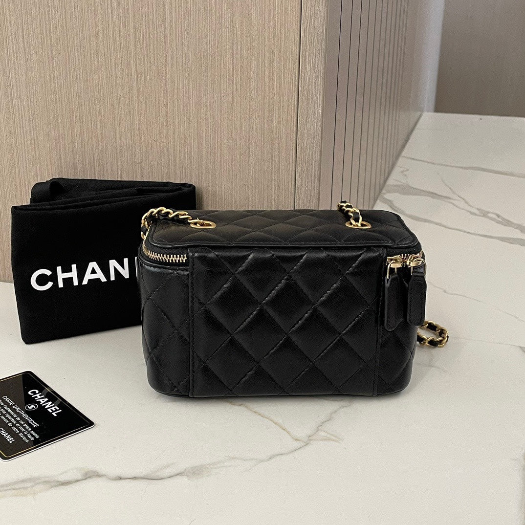 Chanel Box Bag with Adjustable Chain, 31xxxxx Purchased in 2021