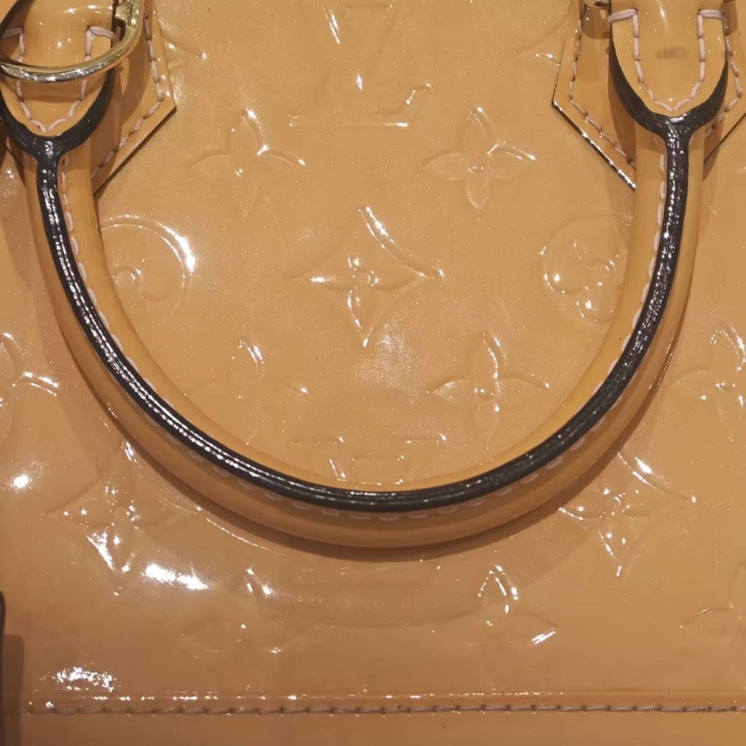 Louis Vuitton Alma Vernis Monogram BB Beige HandBag