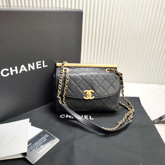 Chanel Shoulder Bag - Ewore Bags