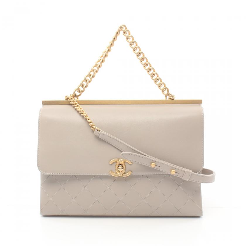 Chanel Matelassé Shoulder Bag - Ewore Bags