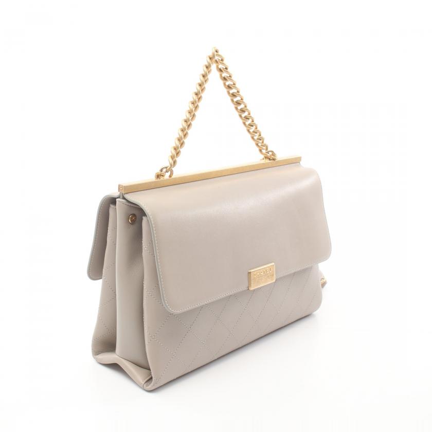 Chanel Matelassé Shoulder Bag - Ewore Bags