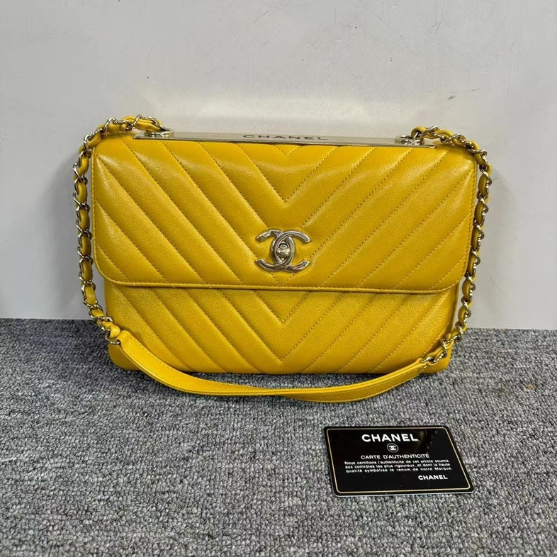 Chanel Shoulder Bag - Ewore Bags