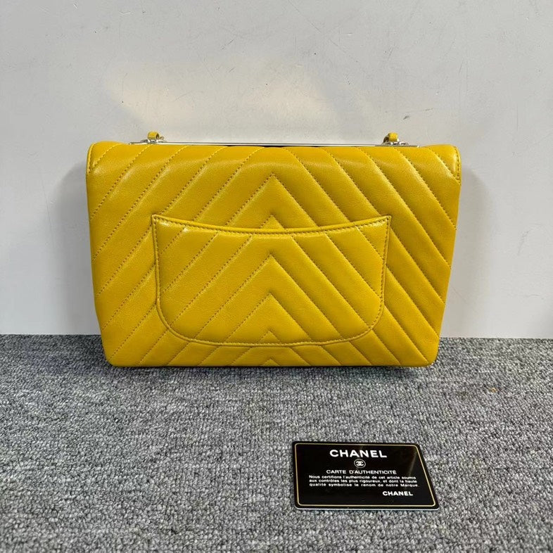 Chanel Shoulder Bag - Ewore Bags