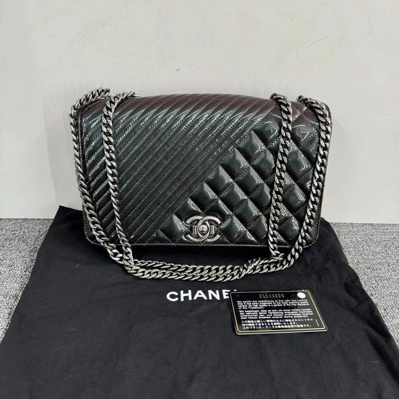 Chanel Shoulder Bag - Ewore Bags