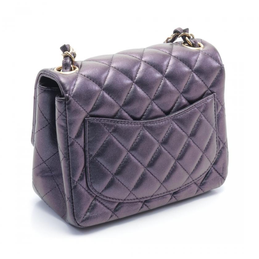 Chanel Matelassé Shoulder Bag - Ewore Bags