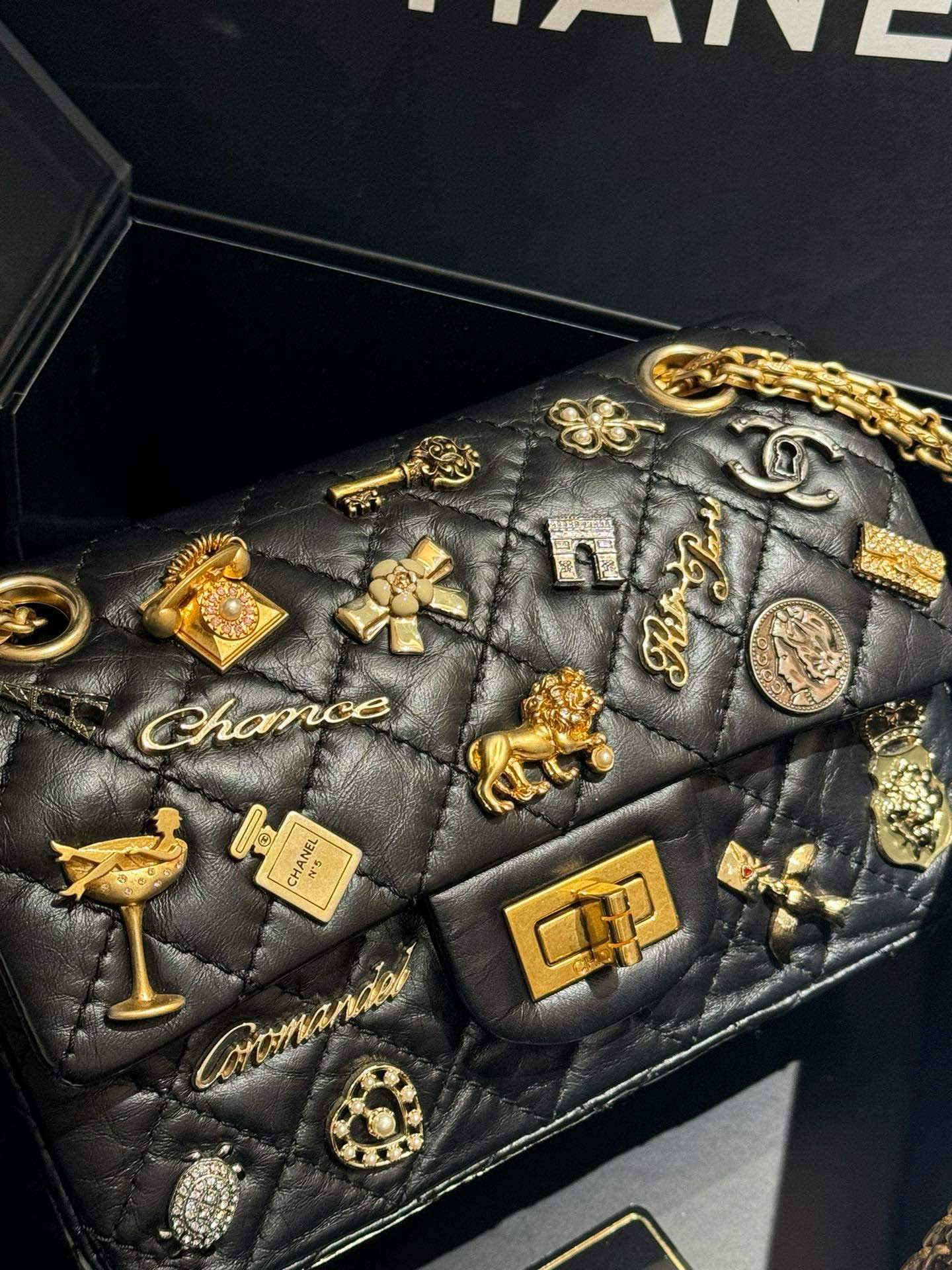 Chanel Shoulder Bag - Ewore Bags