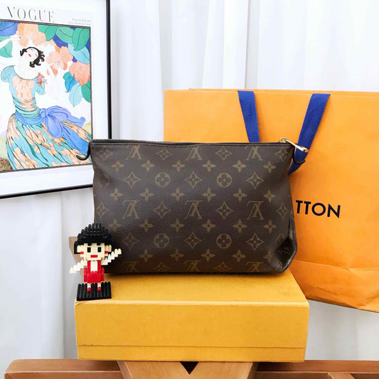 Louis Vuitton Pallas Monogram Canvas Clutch Brown Medium