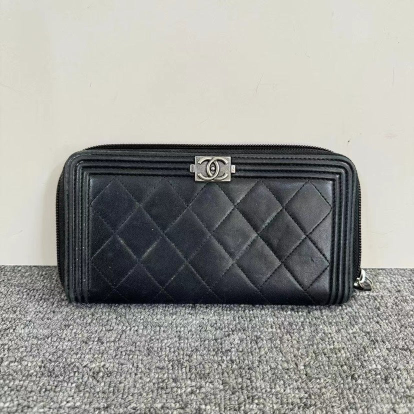 Chanel Boy Handbag Bag - Ewore Bags