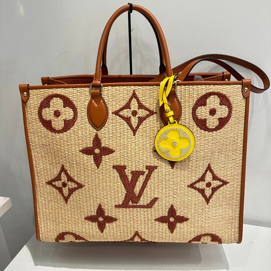 Louis Vuitton On the Go GM Tote in Brown Monogram
