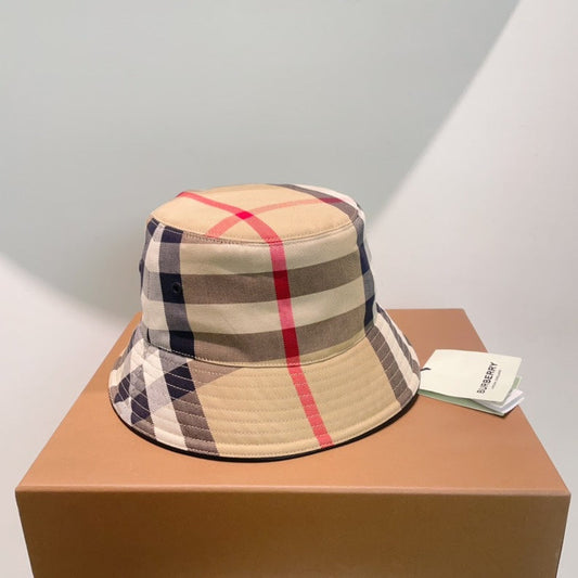 Luxury Burberry Vintage Check Bucket Hat Beige OS