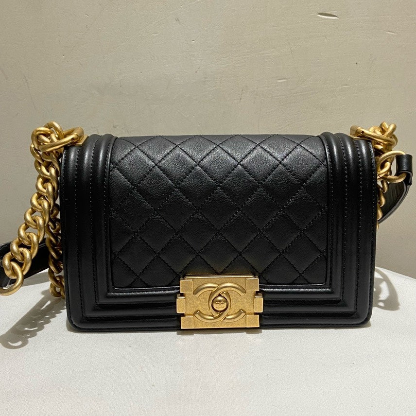 Chanel Boy Shoulder Bag - Ewore Bags