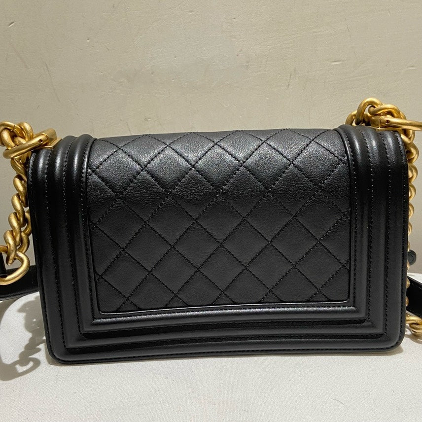 Chanel Boy Shoulder Bag - Ewore Bags