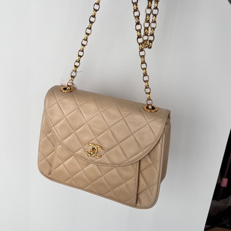 Chanel Shoulder Bag - Ewore Bags