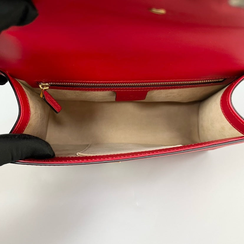 Gucci   Sylvie Red Shoulder Bag XJ10902