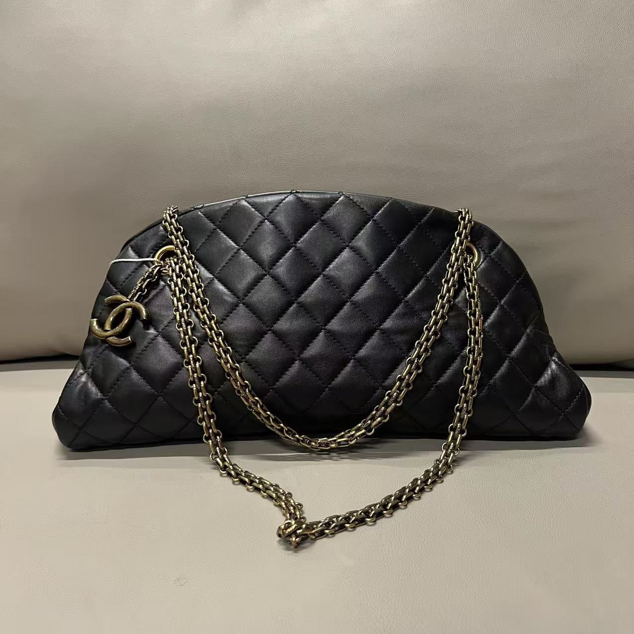 Chanel Shoulder Bag - Ewore Bags