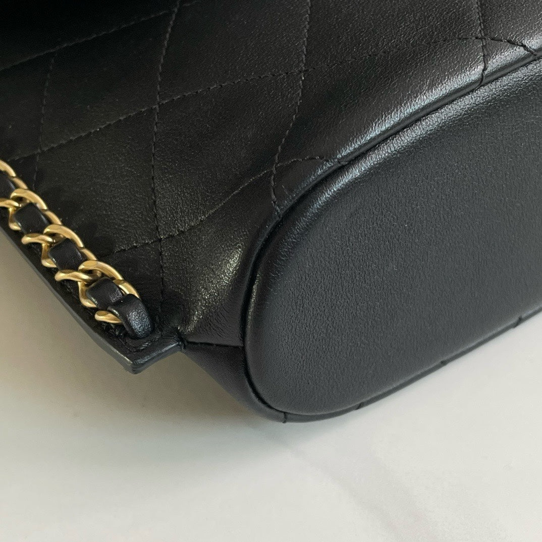 Chanel Shoulder Bag - Ewore Bags