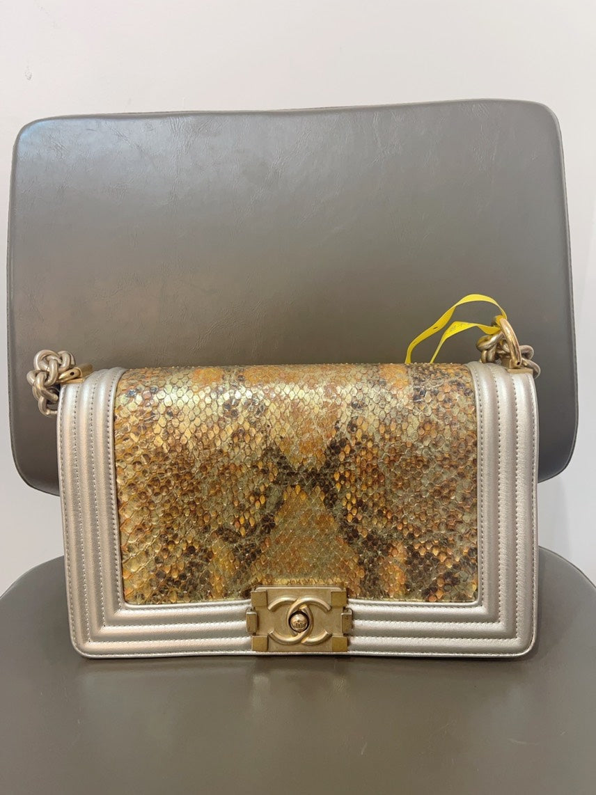 Chanel Boy Shoulder Bag - Ewore Bags