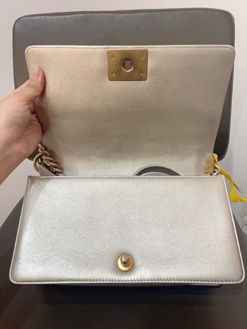 Chanel Boy Shoulder Bag - Ewore Bags