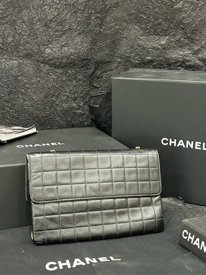 Chanel Shoulder Bag - Ewore Bags