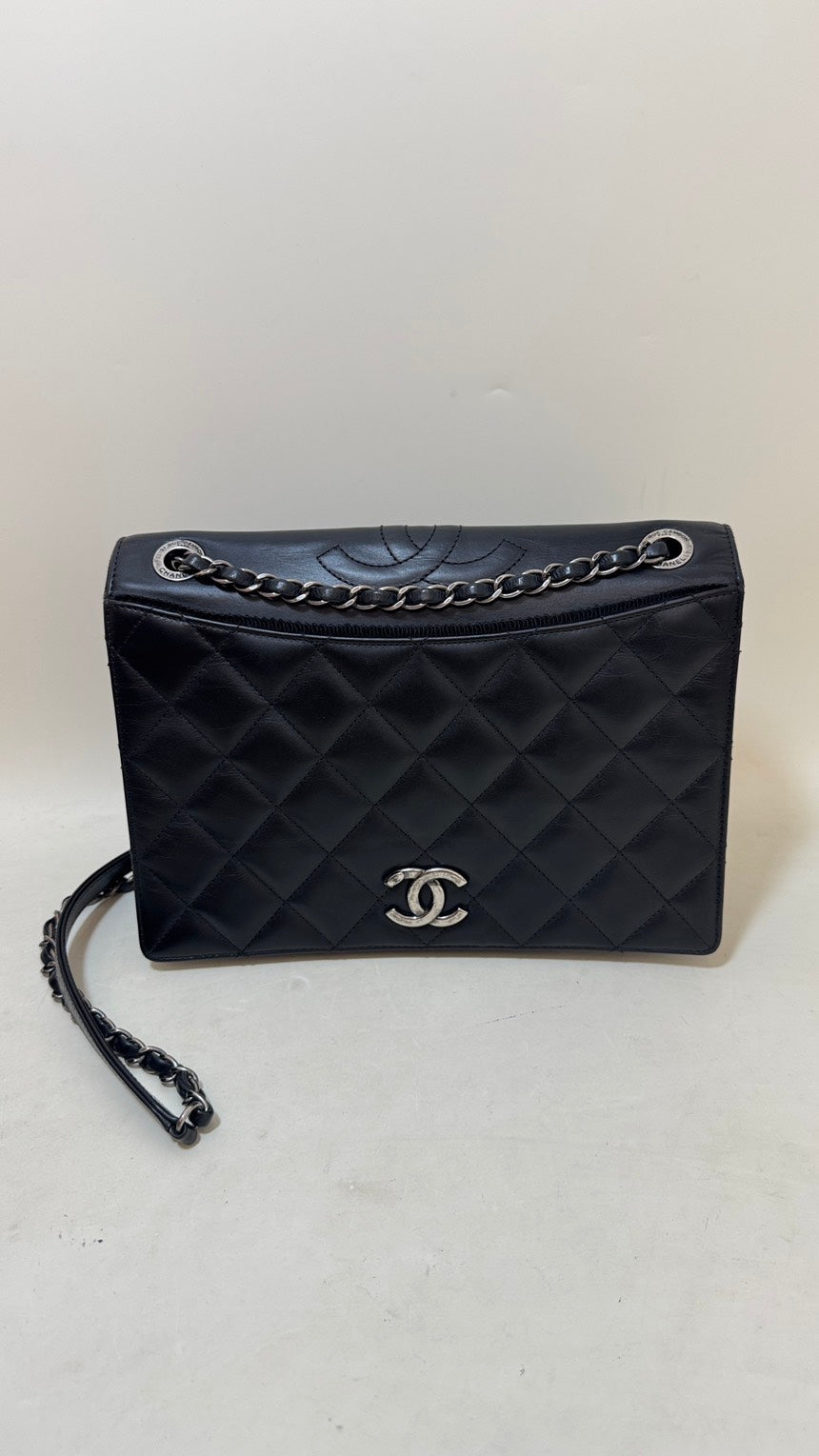 Chanel Classic Flap Shoulder Bag - Ewore Bags