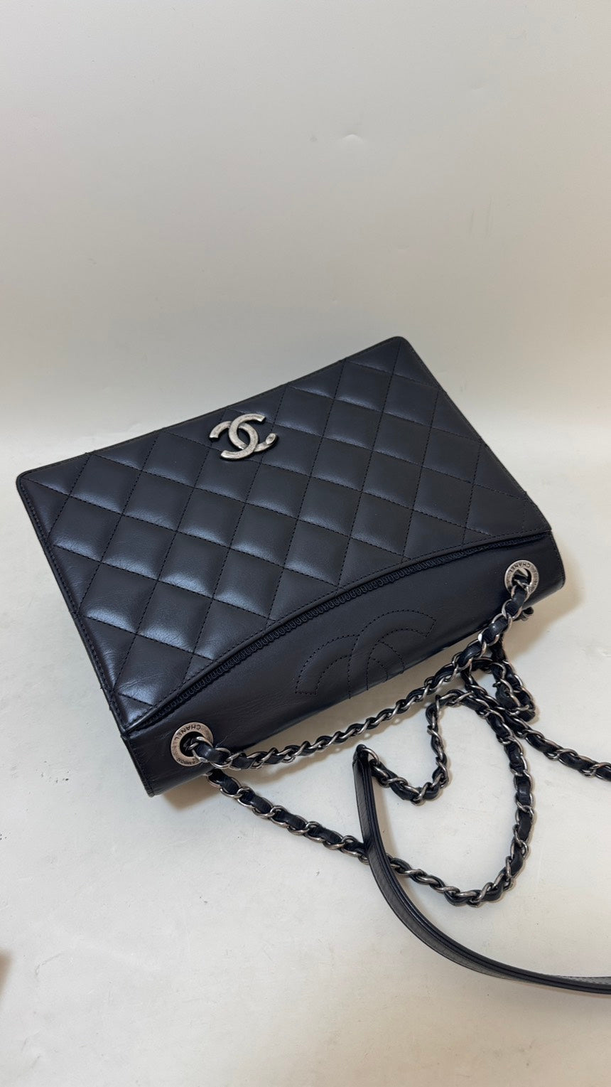 Chanel Classic Flap Shoulder Bag - Ewore Bags
