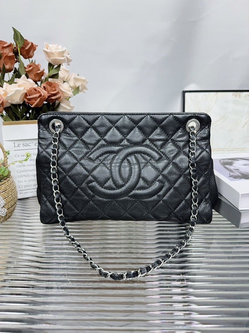 Chanel Shoulder Bag - Ewore Bags