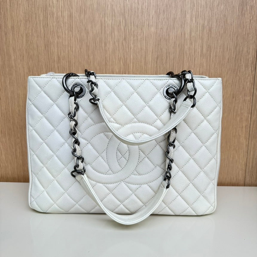 Chanel Shoulder Bag - Ewore Bags
