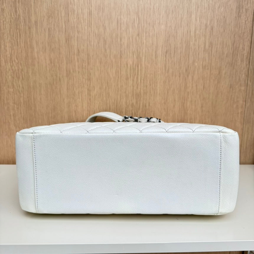 Chanel Shoulder Bag - Ewore Bags