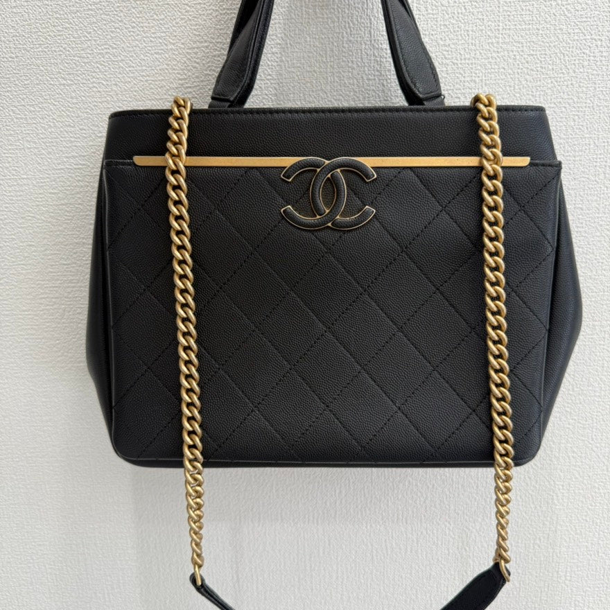 Chanel Shoulder Bag - Ewore Bags