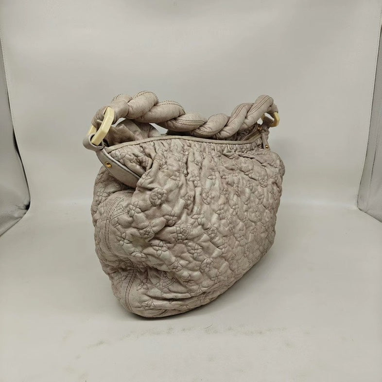 Louis Vuitton Quilted Beige Underarm Hobo Handbag