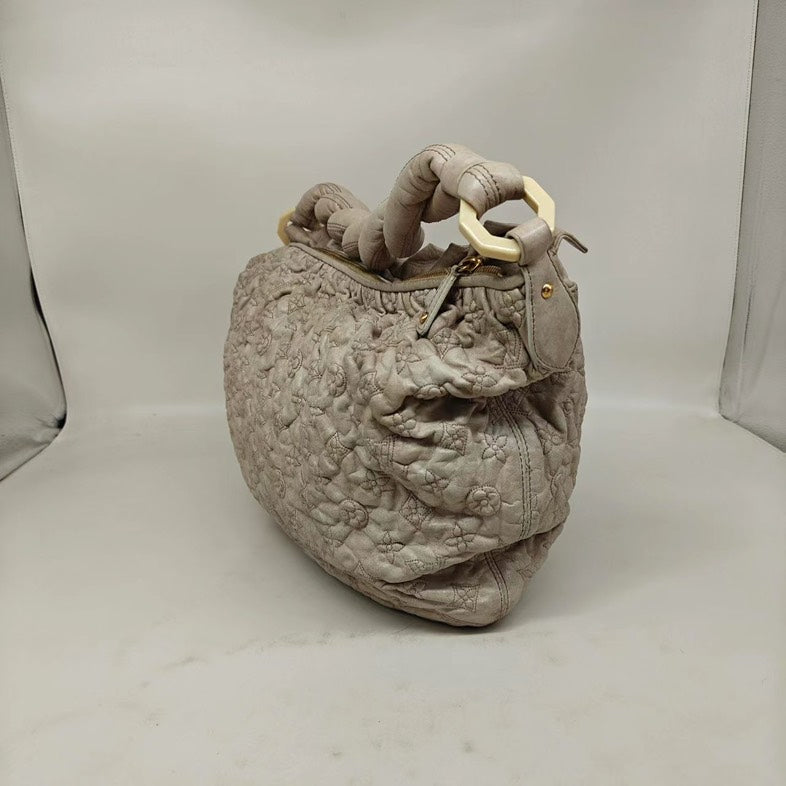 Louis Vuitton Quilted Beige Underarm Hobo Handbag